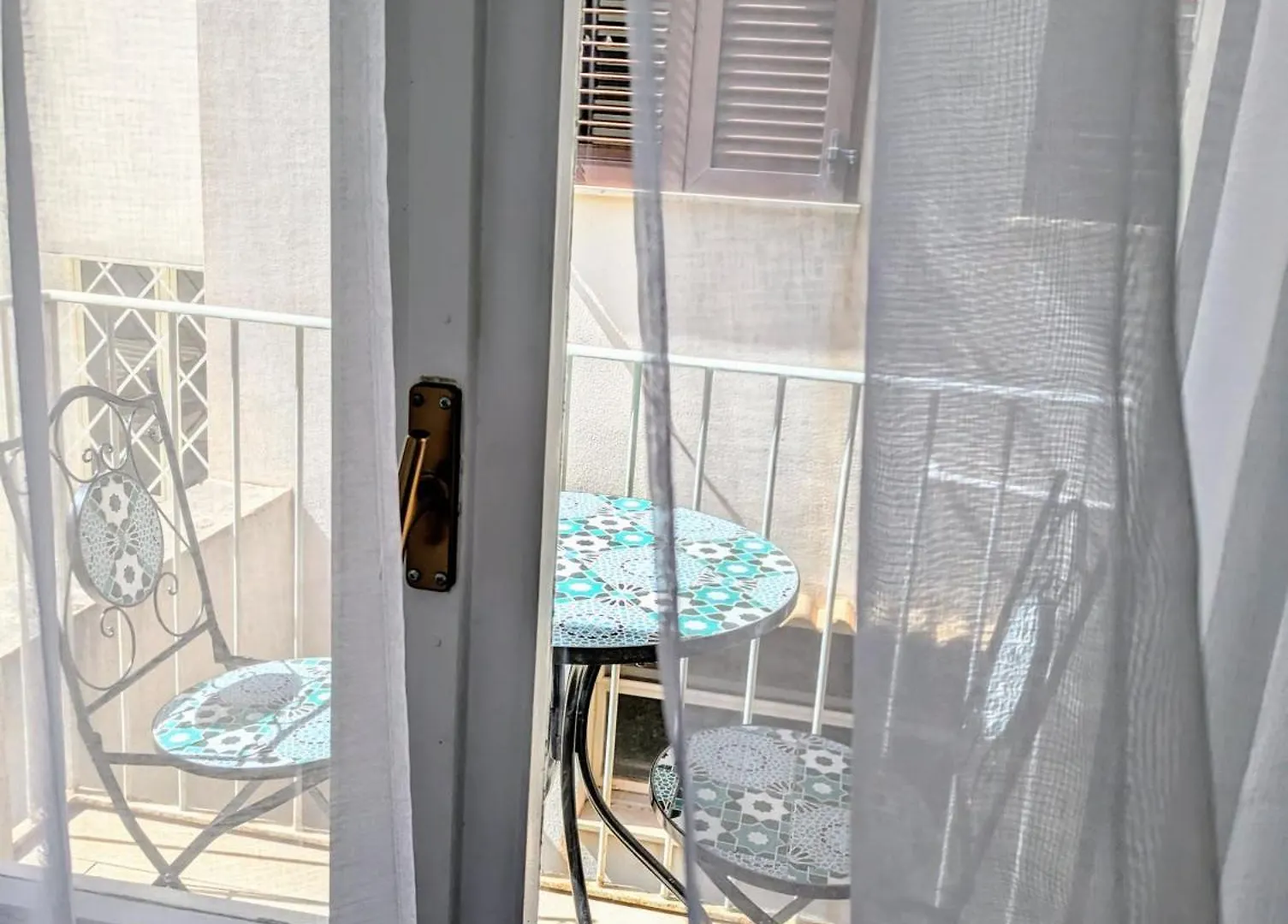E&G Private Rooms In Apartment Trapani Italia